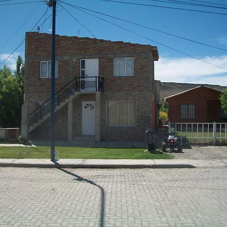 Hospedaje "San Andres" Gobernador Gregores Exterior foto